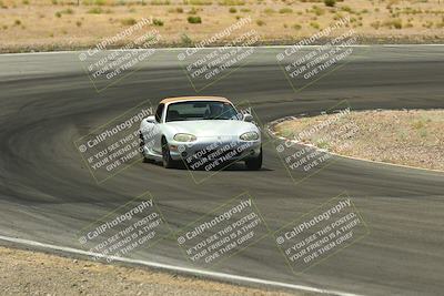 media/Jun-01-2025-CalClub SCCA (Sun) [[eae223c5dd]]/Group 1/Track Event 4/